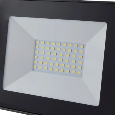 FOCO LED SERIE EXTREME 30W 2.400 LUMENS AIRMEC